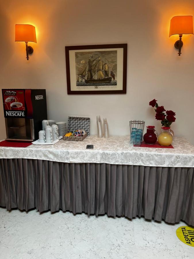 Hotel Trieste 里乔内 外观 照片