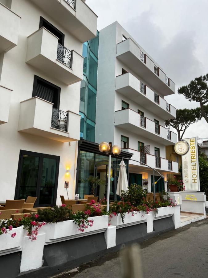 Hotel Trieste 里乔内 外观 照片